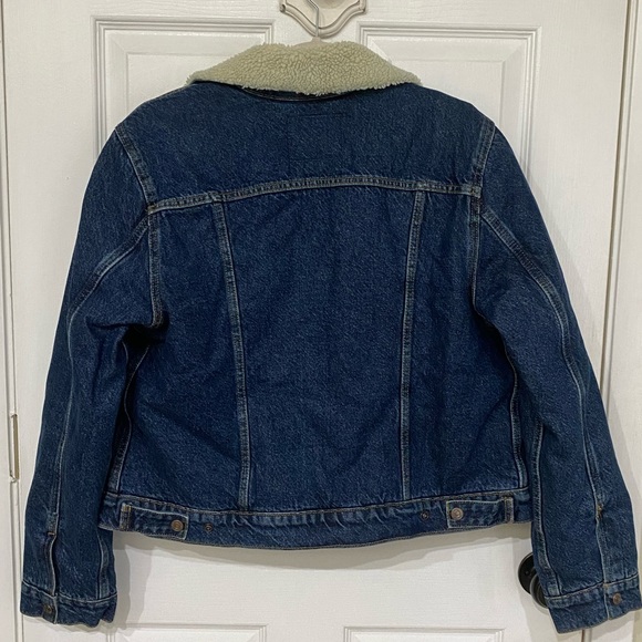 Levi’s Sherpa Trucker Denim Jacket Large - Picture 2 of 10